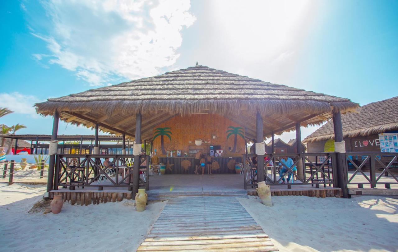 Fiesta Beach Djerba Mezraia Bagian luar foto